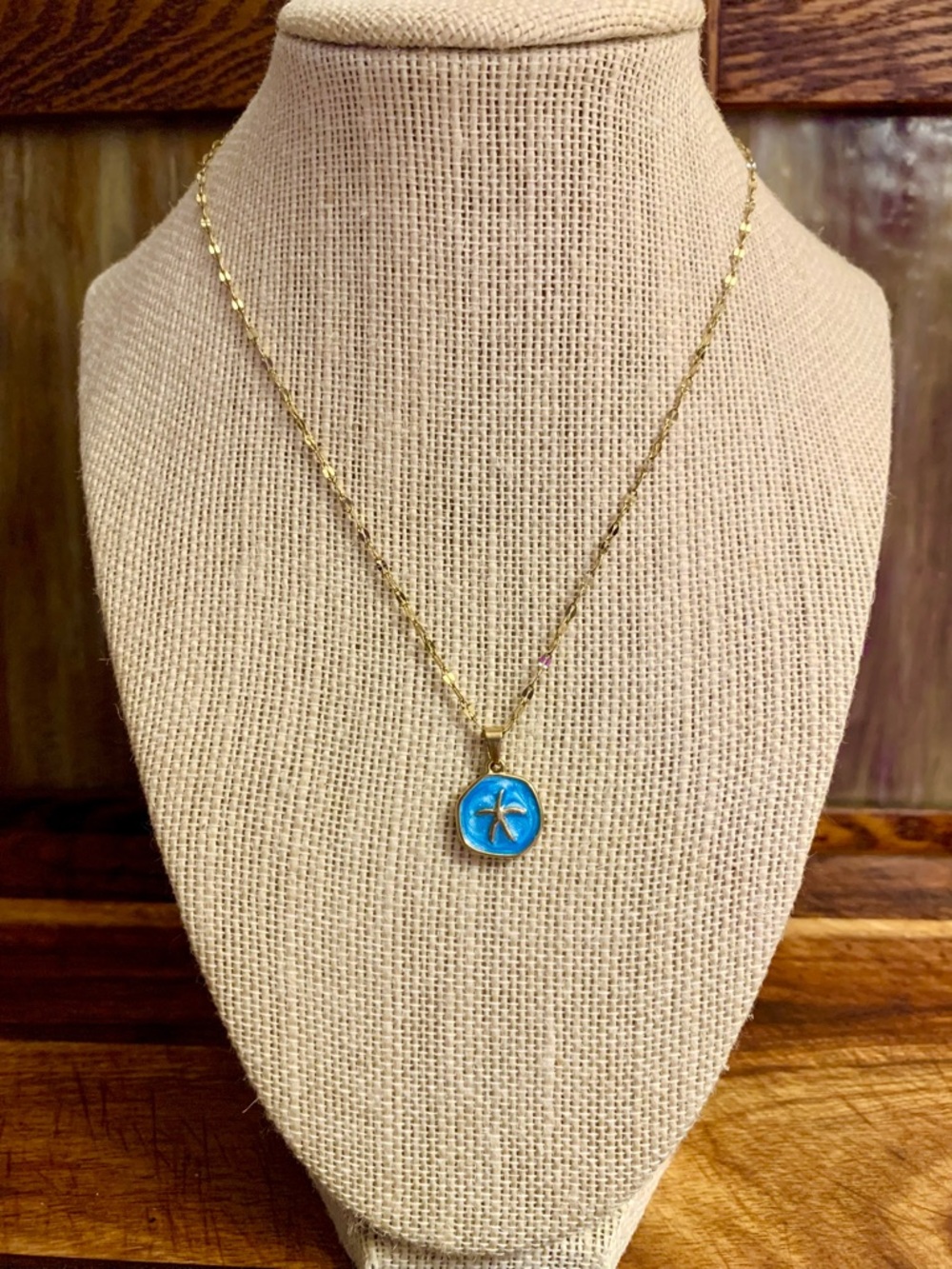 Starfish Oil Drop Pendant Necklace Stainless Steel Summer Ocean-Themed - Picture 3 of 6